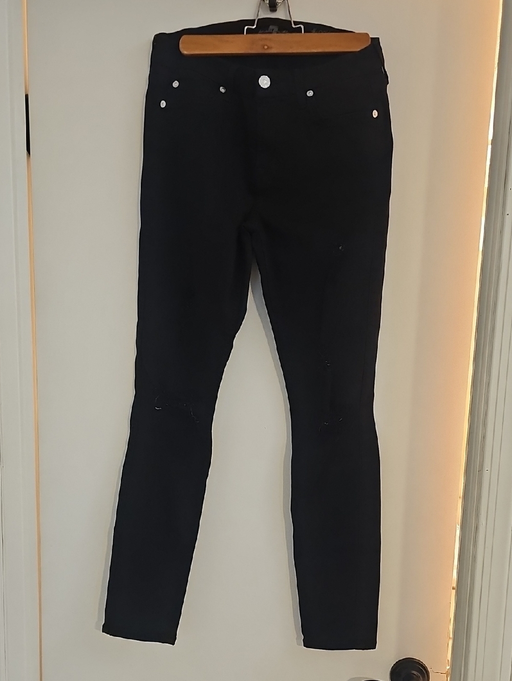 7 For All Mankind Black Denim The Ankle Skinny Jeans